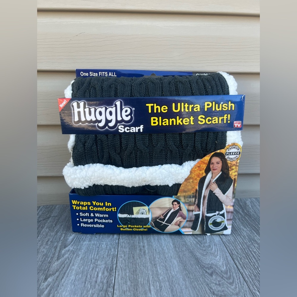 New Huggle Scarf